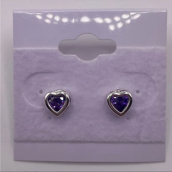 Amethyst Purple Heart Stud Earrings Made w Swarovski Crystals Silver Overlay New - Picture 2 of 4